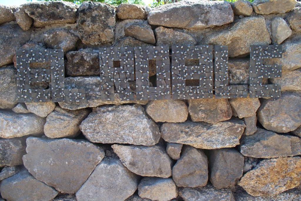 Apartamentos El Roble Valverde de la Vera ภายนอก รูปภาพ