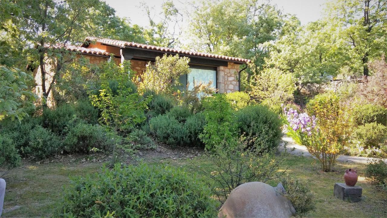 Apartamentos El Roble Valverde de la Vera ภายนอก รูปภาพ
